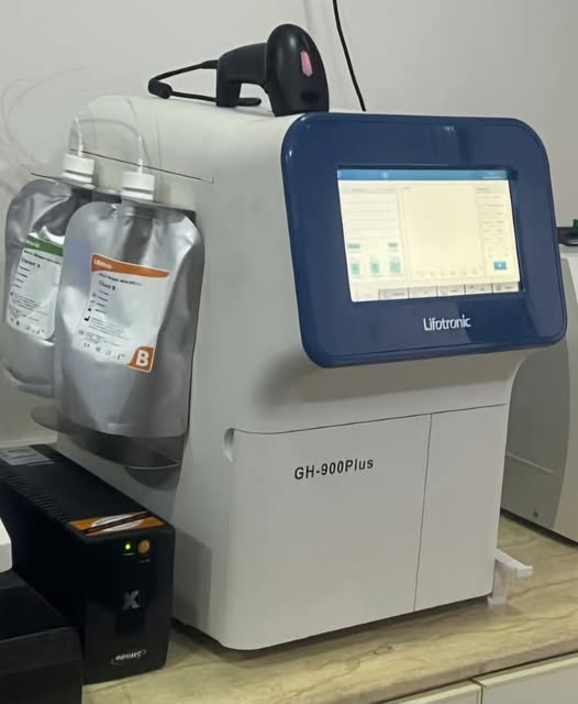 جهاز ليفوترونيك لقياس السكر التراكمي داخل المختبر: الكفاءة العالية والنتائج الدقيقة